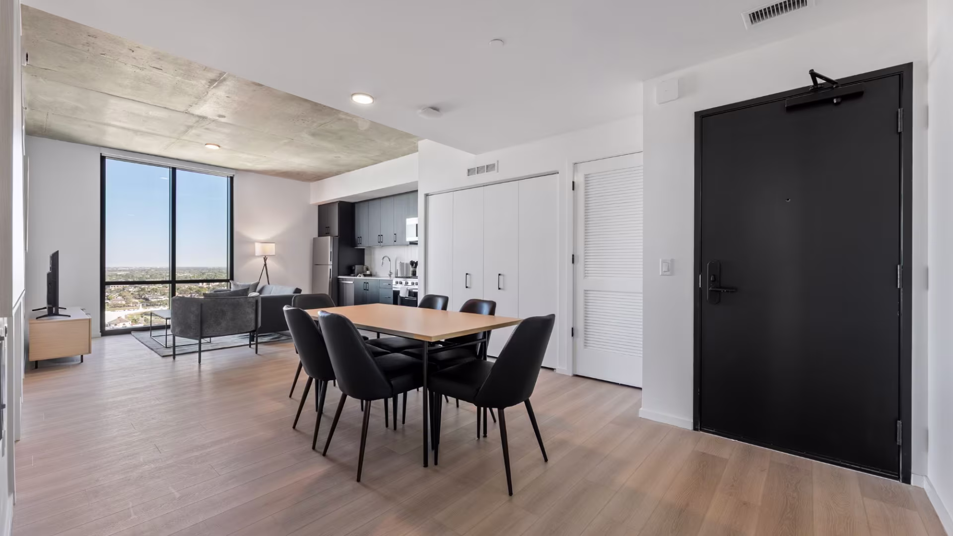 Forme Houston 3 Bed Living